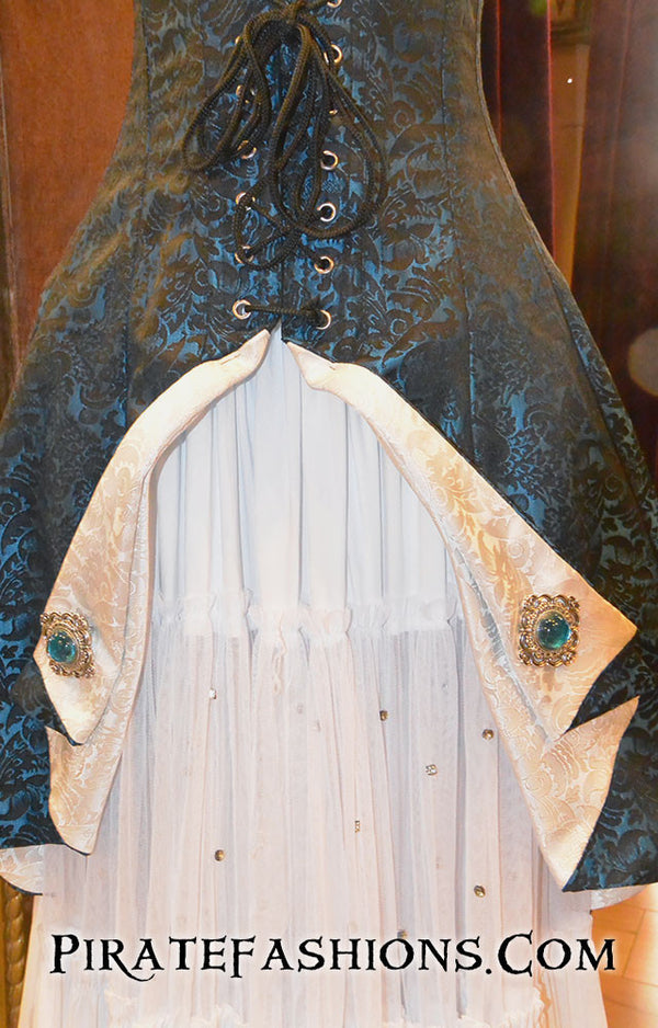 Katie♡AMERICAN PIE corset dress Katy Perry wears mini corset dress on American Idol