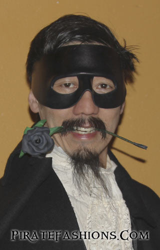 Roberts&#39;s Pirate Leather Masquerade Mask
