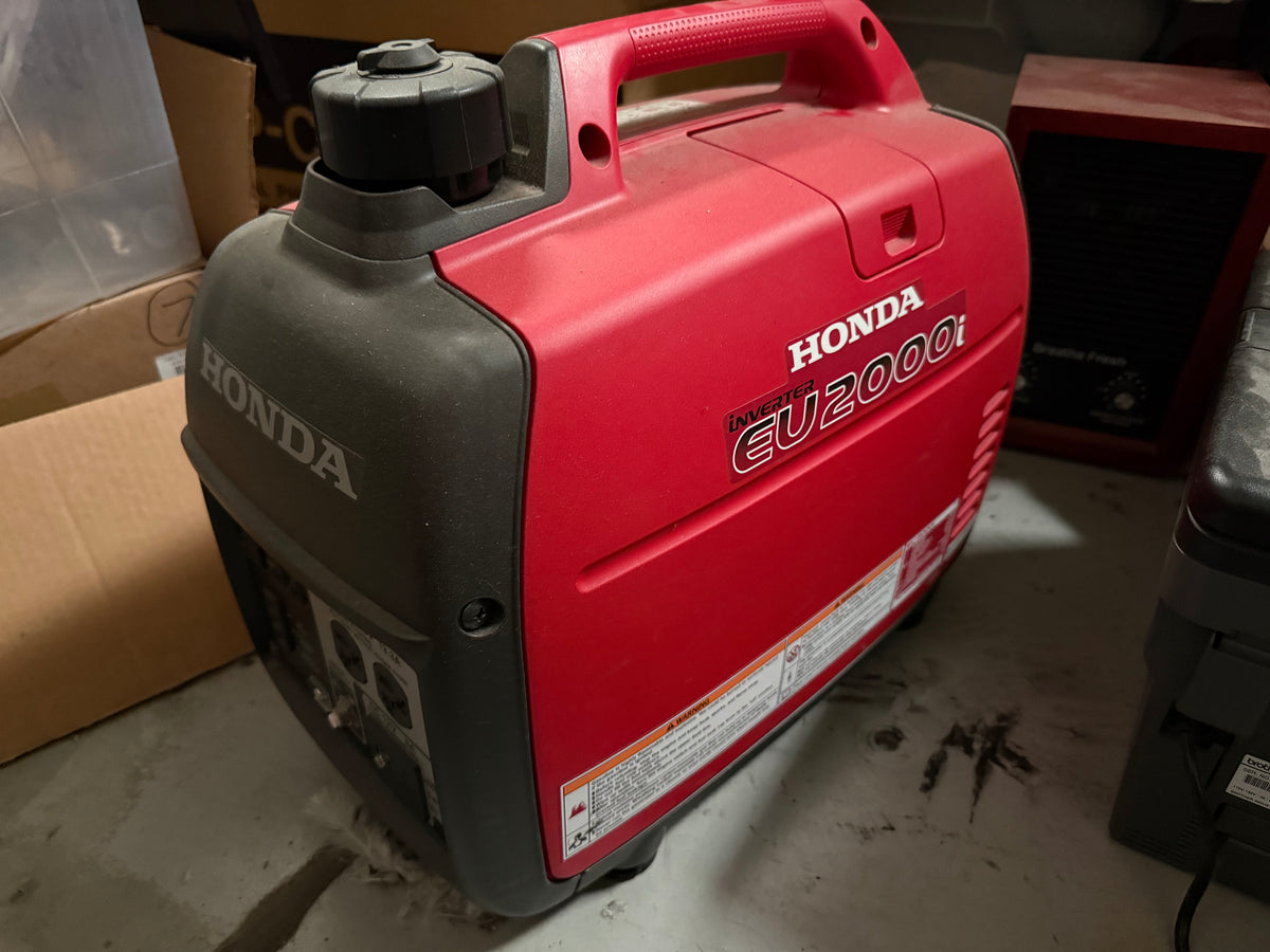 Honda EU2000 Generator