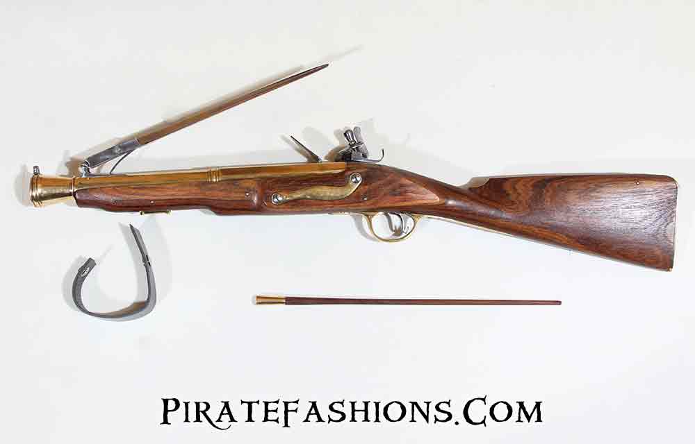 Blunderbuss with Spring Bayonet (Black Powder) - Pirate Fashions