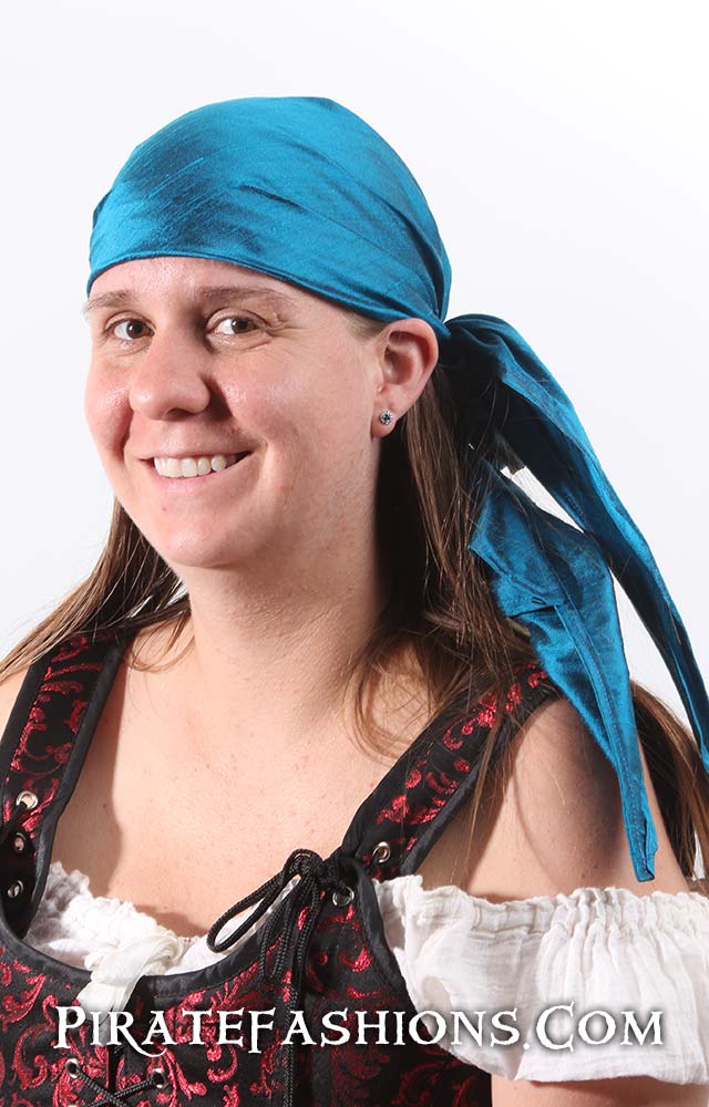 Bandana, Neckerchief N Head Scarf fer Pirate N Wench Pirate Fashions